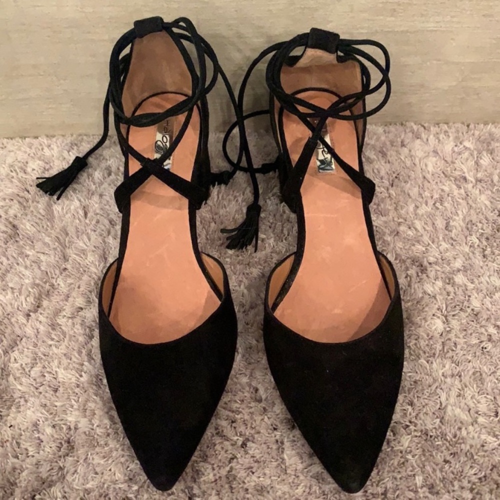 Halogen Black Suede Ankle Tie Chunky Heel Pump Pointy Toe | Size 9